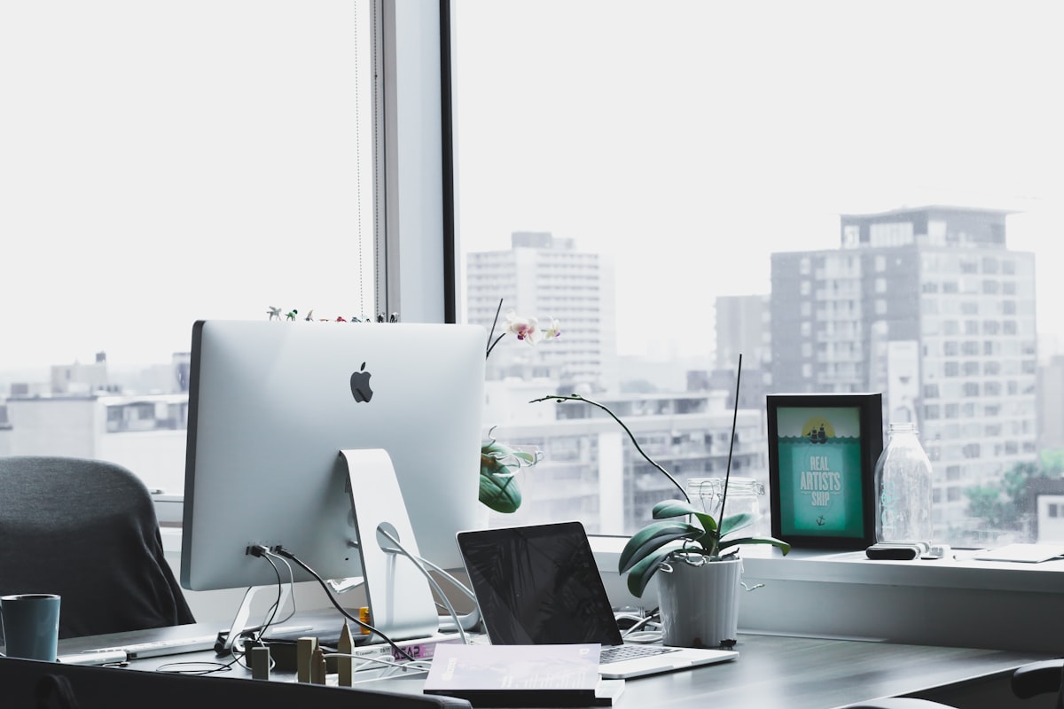 Emtrade Office